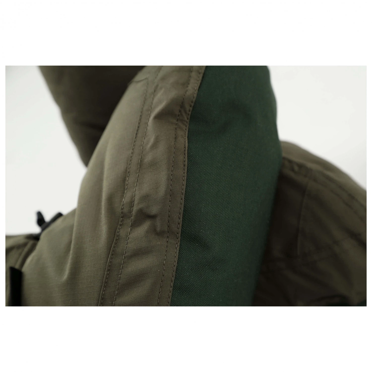 Carinthia Windstopper Booties 7 Carinthia Windstopper Booties - Image 5