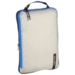 Eagle Creek Pack-It Isolate Compression Cube Set - Stuff Sack 10 Eagle Creek Pack-It Isolate Compression Cube Set - Stuff Sack -Outdoor Camping Shop eagle creek pack it isolate compression cube set stuff sack detail 3