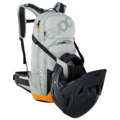 Evoc FR Enduro E-Ride 16 - Cycling Backpack -Outdoor Camping Shop evoc fr enduro e ride 16 cycling backpack detail 6