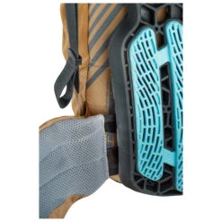 Evoc Neo 16L - Cycling Backpack -Outdoor Camping Shop evoc neo 16l cycling backpack detail 11