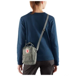 FJÄLLRÄVEN Kånken Re-Wool Sling - Shoulder Bag -Outdoor Camping Shop fjaellraeven kaanken re wool sling shoulder bag detail 10