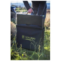 Goal Zero Boulder 100 Solarpanel Briefcase - Solar Panel -Outdoor Camping Shop goal zero boulder 100 solarpanel briefcase solar panel detail 7