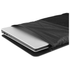 Matador Laptop Base Layer - Laptop Bag -Outdoor Camping Shop matador laptop base layer laptop bag detail 5