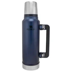 Stanley Classic Vakuum-Flasche 1,4 L - Insulated Bottle 8 Stanley Classic Vakuum-Flasche 1,4 L - Insulated Bottle -Outdoor Camping Shop stanley classic vakuum flasche 14 l insulated bottle detail 2
